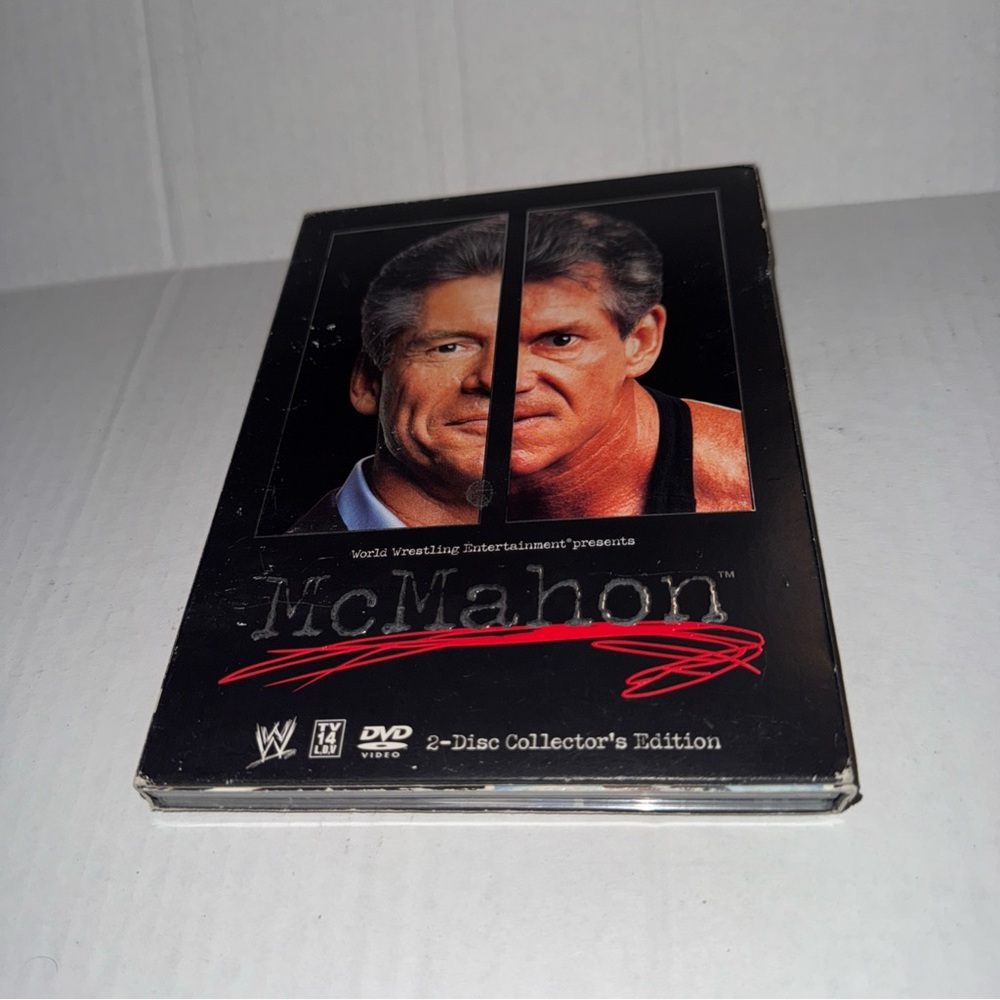 WWE WWF McMahon DVD